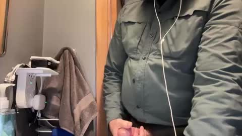 zinger283069 online show from 12/16/25, 06:35