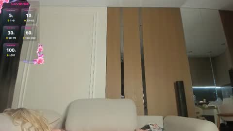 Snapshot of zirael_swan chatting on 07/11/26, 03:42 zirael_swan online show from 07/11/26, 03:42