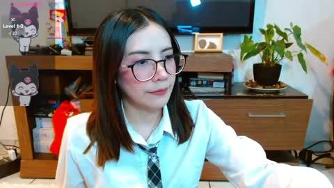 Snapshot of ziremya chatting on 05/13/26, 11:00 Ziremya online show from 05/13/26, 11:00