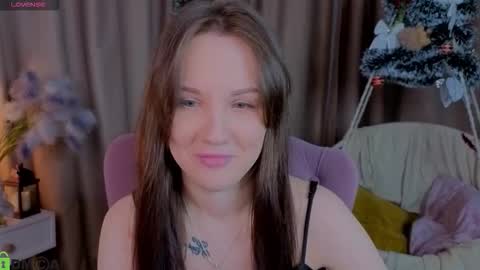 Zlata  Mon Tue Thu Fri Sun Sa GMT 3 0000pm - 0600pm  online show from 01/10/26, 09:11