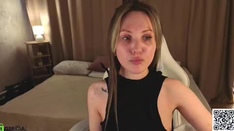 Zlata  Mon Tue Thu Fri Sun Sa GMT 3 0000pm - 0600pm  online show from 03/08/26, 10:08