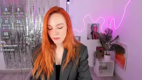 Snapshot of zlata_az chatting on 05/27/26, 02:25 Zlata online show from 05/27/26, 02:25