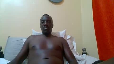 Zlatann2012 online show from 11/17/25, 10:04