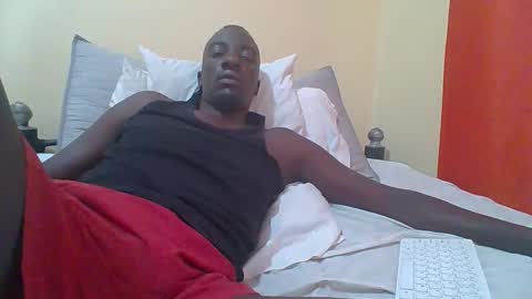 Zlatann2012 online show from 12/01/25, 09:36