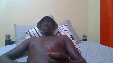 Zlatann2012 online show from 12/03/25, 09:57