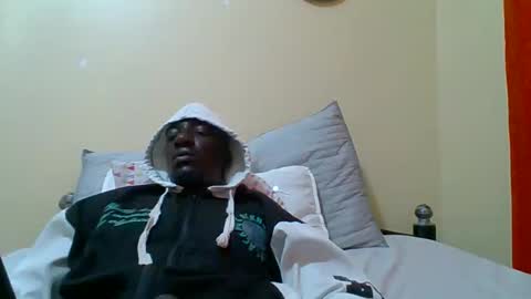 Zlatann2012 online show from 01/15/26, 08:12