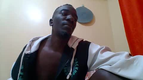 Zlatann2012 online show from 01/17/26, 06:55