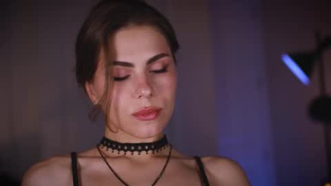 Zara  Join next live  at 5PM EST  online show from 11/24/25, 11:04