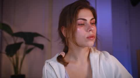 Zara  Join next live  at 5PM EST  online show from 01/05/26, 10:24