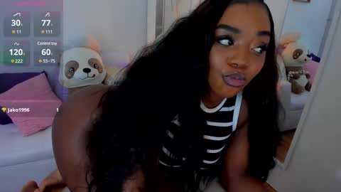 Zobe Love online show from 02/25/25, 08:51