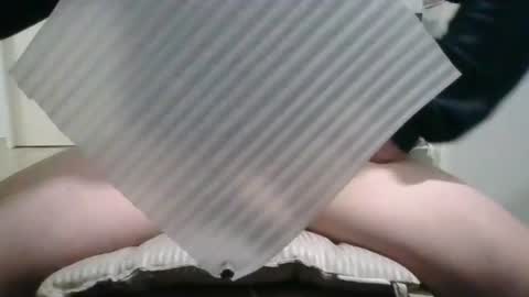 Snapshot of zobilov chatting on 09/08/25, 05:56 zobilov online show from 09/08/25, 05:56