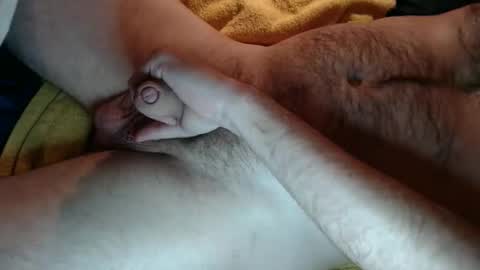 Tom online show from 09/10/25, 02:39