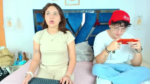 Zoe and dylan  online show from 12/15/25, 12:09