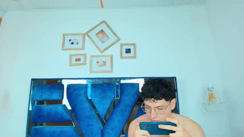 Zoe and dylan  online show from 01/14/26, 12:44