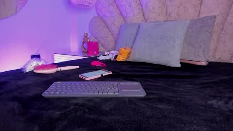 Snapshot of zoe_blosson chatting on 05/26/26, 03:02 zoe_blosson online show from 05/26/26, 03:02