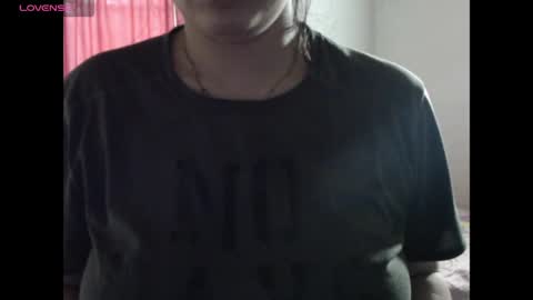 Snapshot of zoe_bronw chatting on 12/09/24, 11:26 Zoe Bronw online show from 12/09/24, 11:26