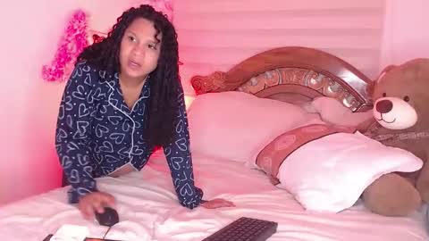 Hola soy Zoe 3 online show from 02/20/26, 06:19
