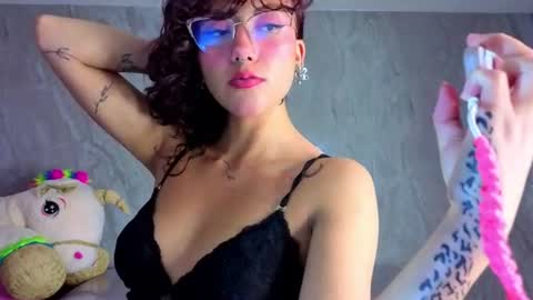 zoe_ch_ online show from 07/03/26, 03:02
