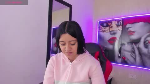 Z O E online show from 01/12/26, 08:25