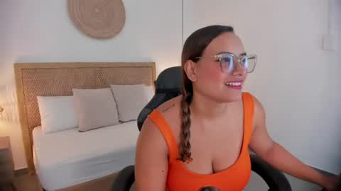 Snapshot of zoe_danae_ chatting on 07/01/26, 12:51 Zoe online show from 07/01/26, 12:51