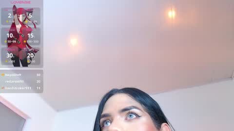 zoe_hecate online show from 04/15/26, 08:32