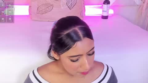 Zoey  online show from 04/25/26, 10:51