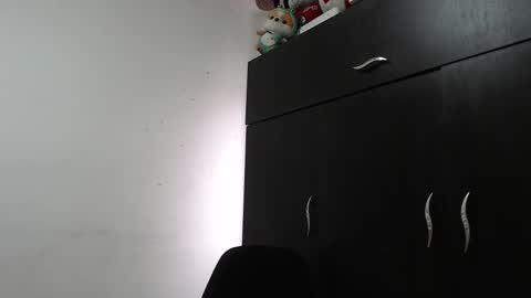 ZOE online show from 11/29/25, 05:05