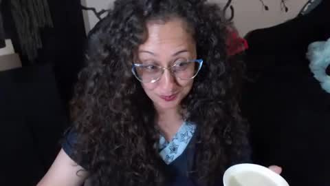 Snapshot of zoe_koller chatting on 06/13/26, 03:04 Zoe Koller online show from 06/13/26, 03:04