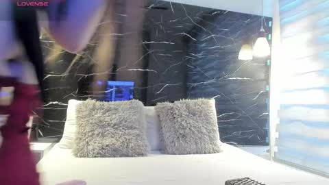 Zoe online show from 02/06/26, 11:46