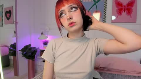 Zoe Lynch online show from 04/08/26, 11:32