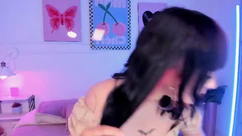Zoe Lynch online show from 07/02/26, 12:33