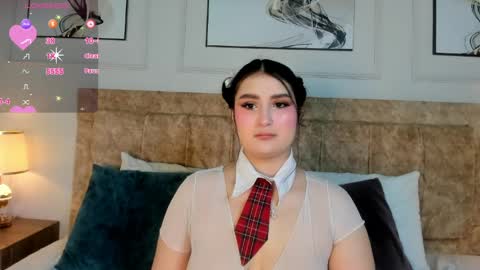 zoe_moon__ online show from 04/01/26, 11:55