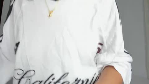 zoe_mrl online show from 04/12/26, 09:36