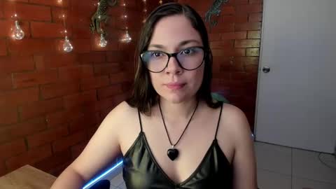Zoe  online show from 02/26/25, 03:52