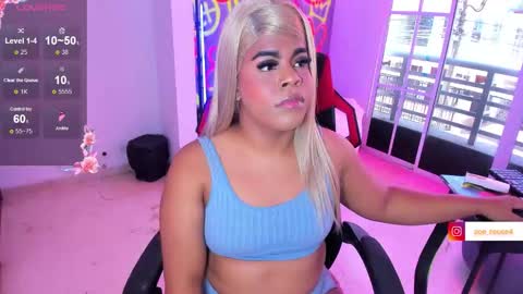 zoe_rose4 online show from 02/17/26, 04:24