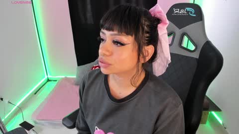 zoe_sullivan_ online show from 12/29/24, 12:45