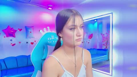 Zoe online show from 02/20/26, 11:43