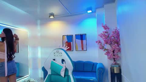 Zoe online show from 03/19/26, 11:14