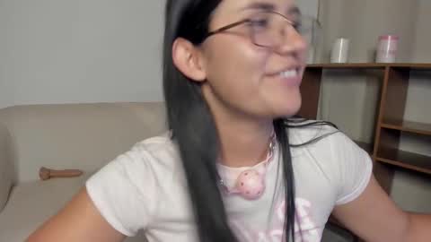 Zoe online show from 03/16/26, 05:44