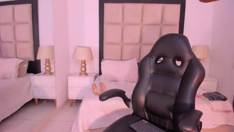 Snapshot of zoecarrter chatting on 09/11/25, 07:58 Zoecarrter online show from 09/11/25, 07:58