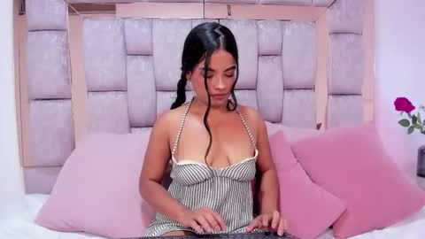 zoedusk online show from 03/05/26, 05:09