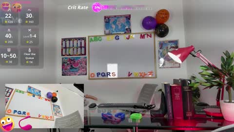 Zoe online show from 11/11/25, 11:21