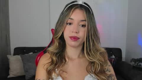  zoee jackson online show from 10/26/25, 09:10