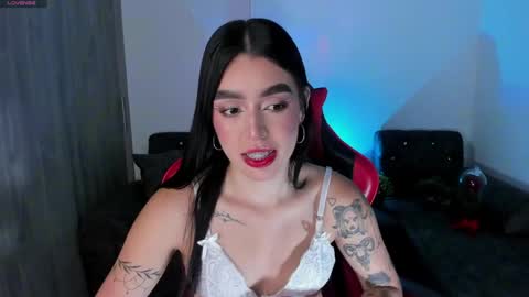  zoee jackson online show from 04/05/26, 04:20