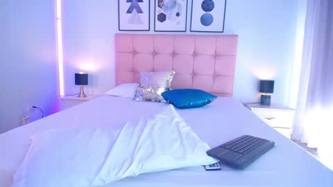 zoe online show from 01/20/25, 06:43