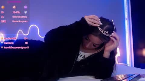 zoe online show from 03/10/25, 09:43