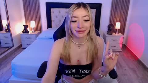 zoe online show from 10/03/25, 03:36