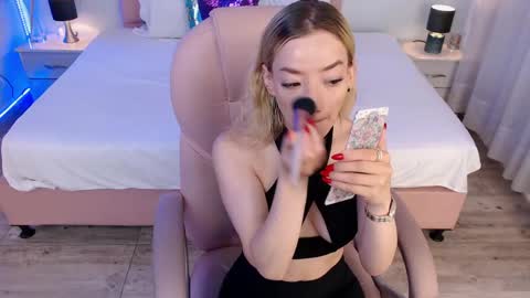 zoe online show from 05/07/26, 02:11