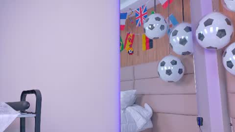 Zoe online show from 07/09/26, 11:14