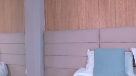 Zoe online show from 07/13/26, 11:13